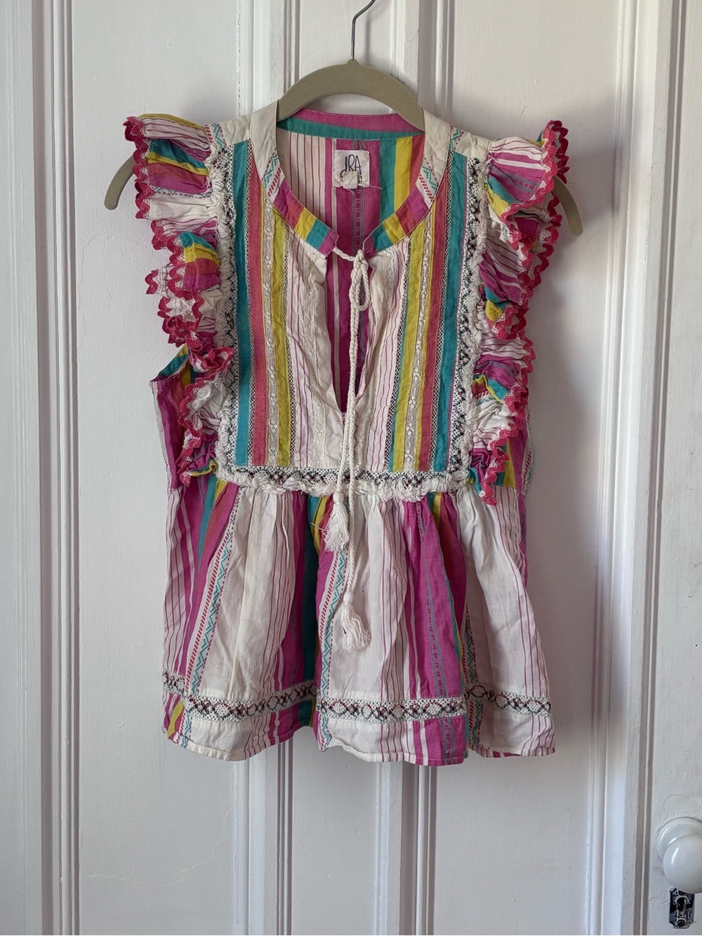 Women’s dRA Los Angeles Multicoloured Striped Blouse Ruffle Sleeves Size Medium